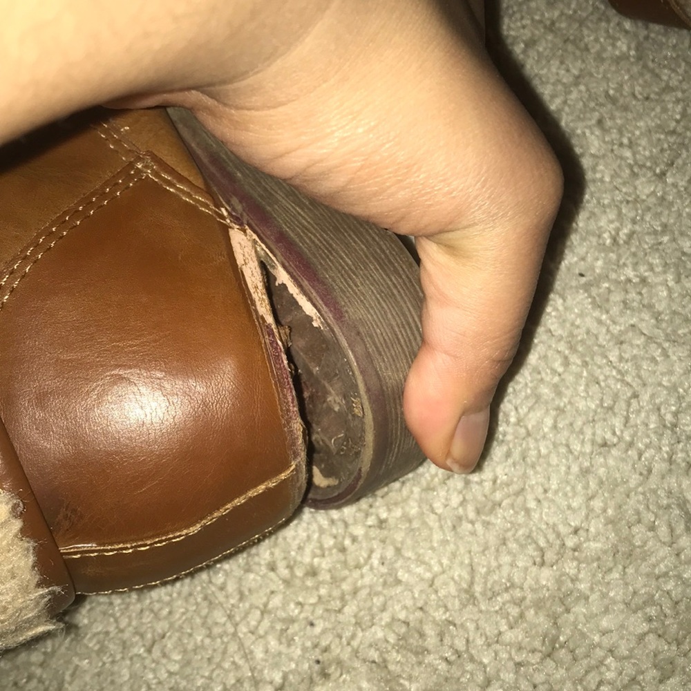 boots - Picture 3 of 3